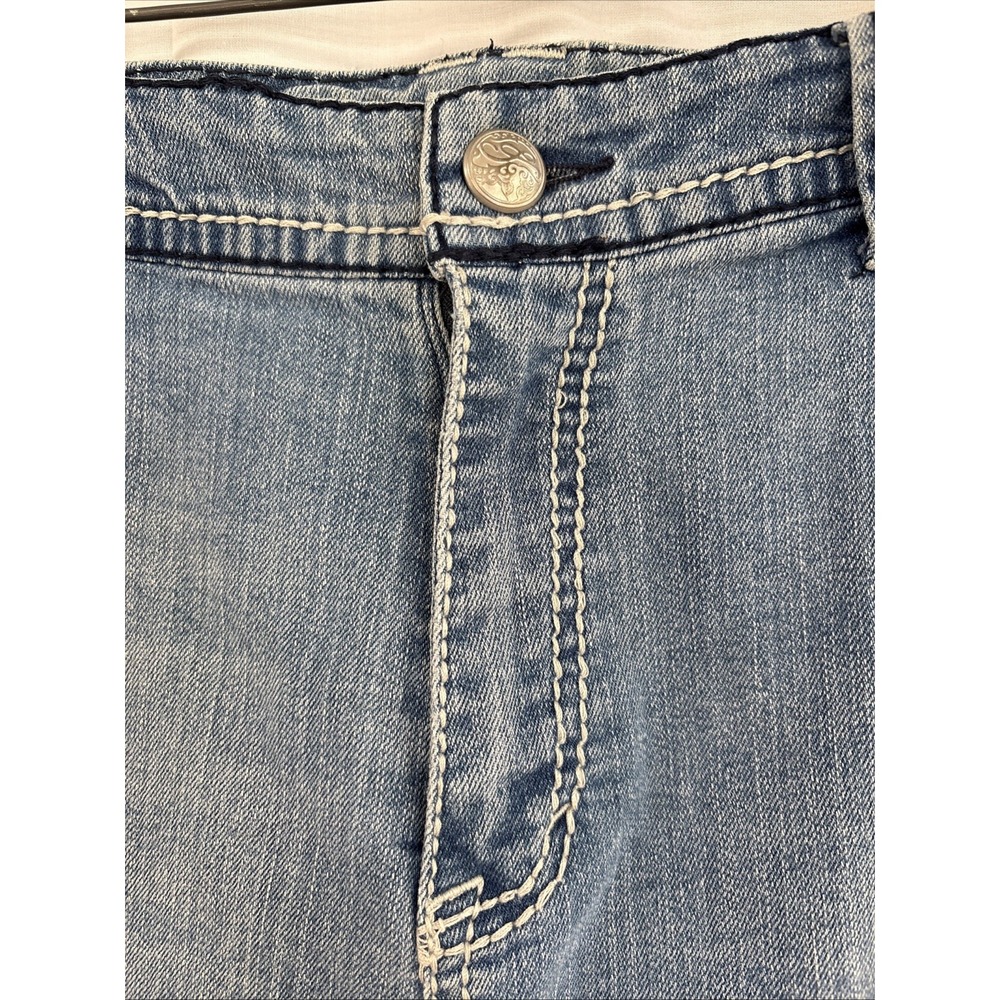 Style & Co Capris Womens Sz 16 Blue Denim w/ Rhinestones & Embroidery On Pockets - Picture 6 of 16